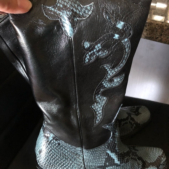 Italian leather boots size 7 - Picture 3 of 6